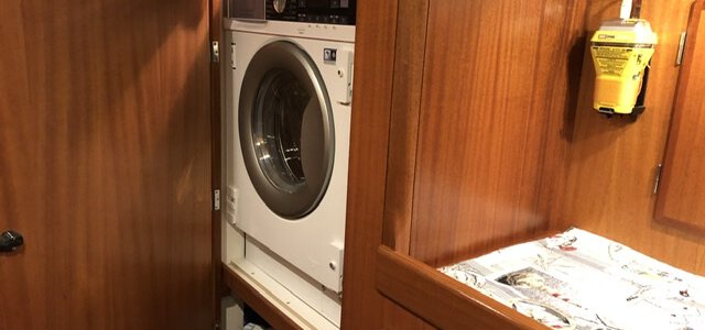 Refit Zweden – wasmachine kast